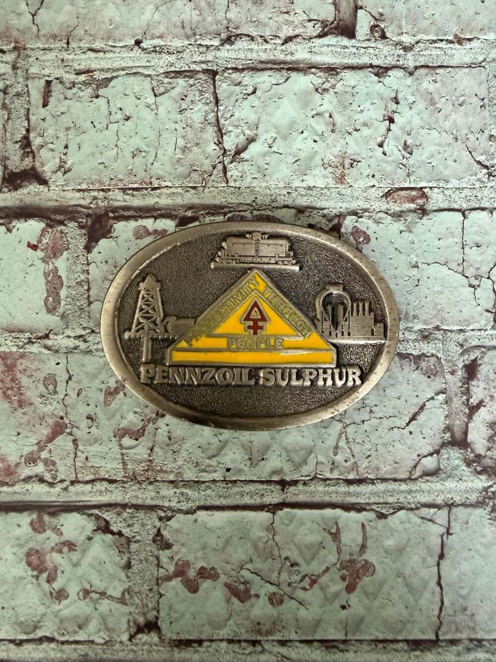 Vintage 1991 Pennzoil Sulphur Oilfield Industry Belt Buckle
